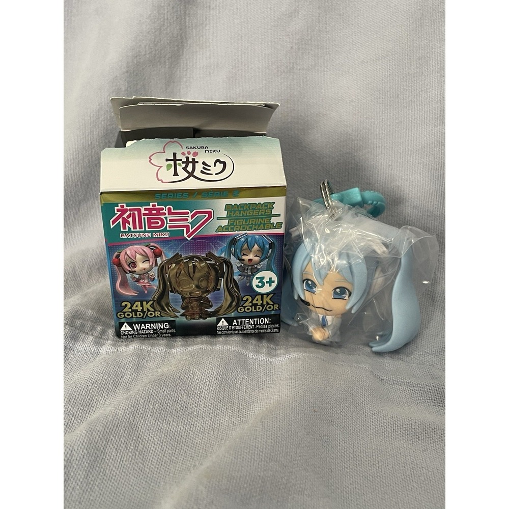 NEW‎ Hatsune Miku Backpack Hangers Series 2 - Sitting Blue Snow - Open Box